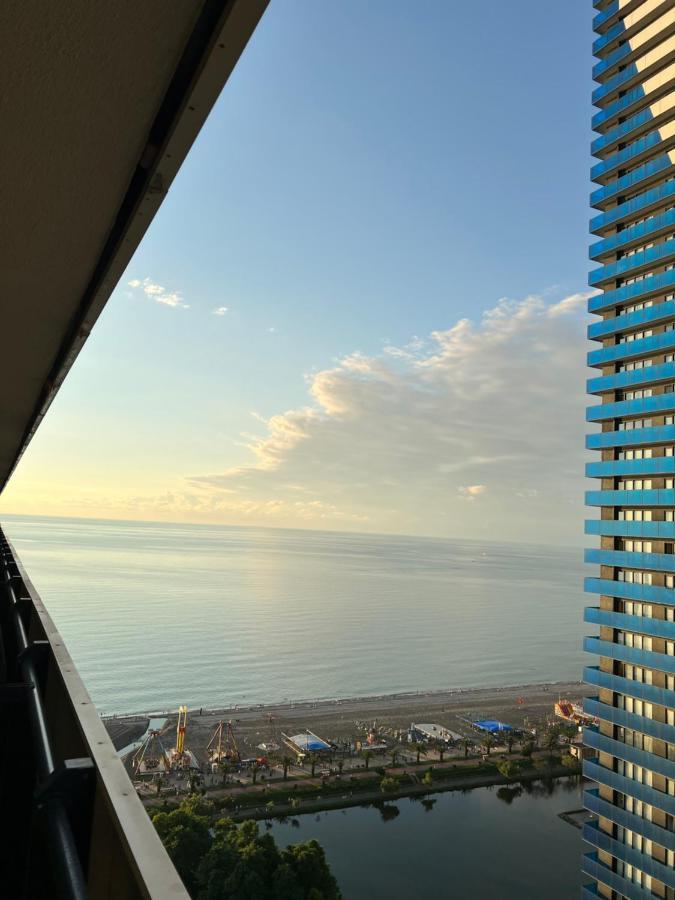 The Best Beach Aparthotel Orbi City Batumi Zewnętrze zdjęcie