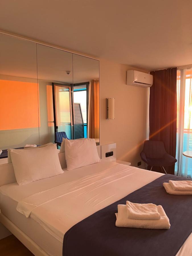 The Best Beach Aparthotel Orbi City Batumi Zewnętrze zdjęcie