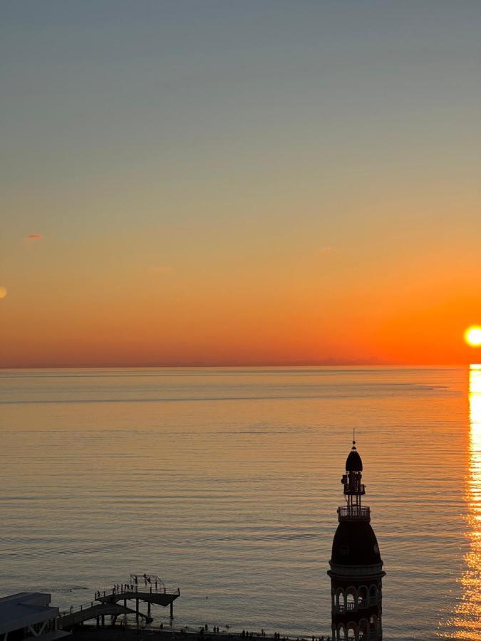 The Best Beach Aparthotel Orbi City Batumi Zewnętrze zdjęcie